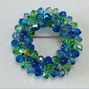 VINTAGE BLUE GREEN BEADED CIRCLE WREATH PIN BROOCH